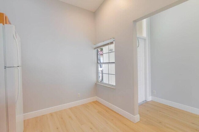 Photo - 231 Cypress Point Dr Unit B231