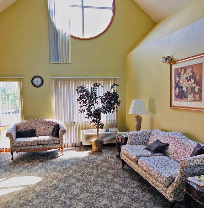 Photo - 1501 S Meridian St