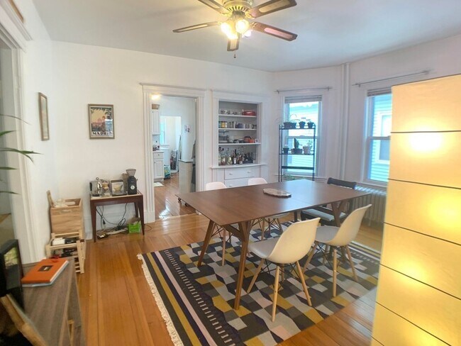 Photo - 117 Rogers Ave Unit 2