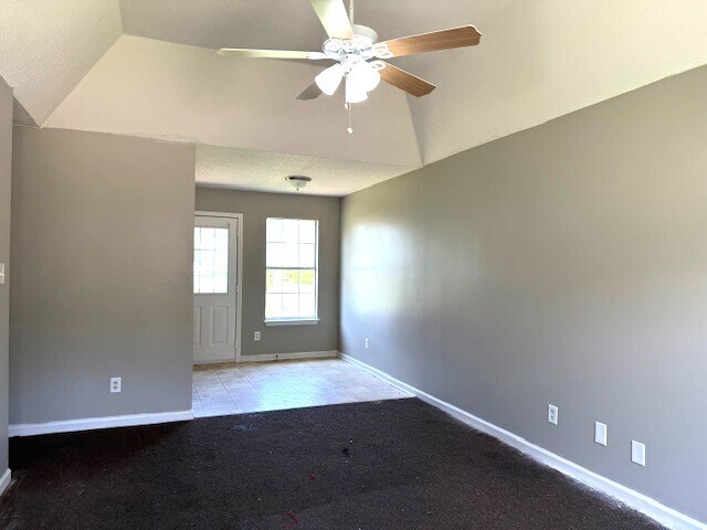 Photo - 4589 Blue River Dr