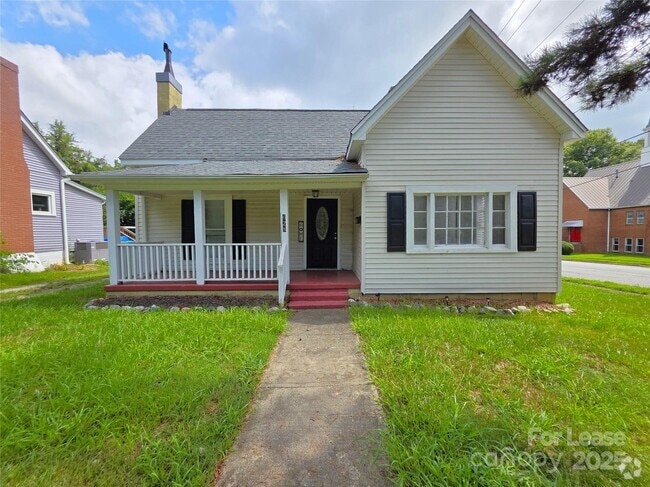 Building Photo - 628 E Lafayette St Rental
