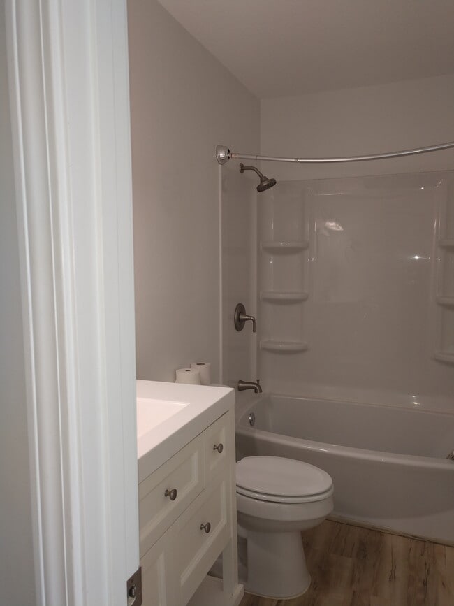 Photo - 2510 W 9th St Unit C