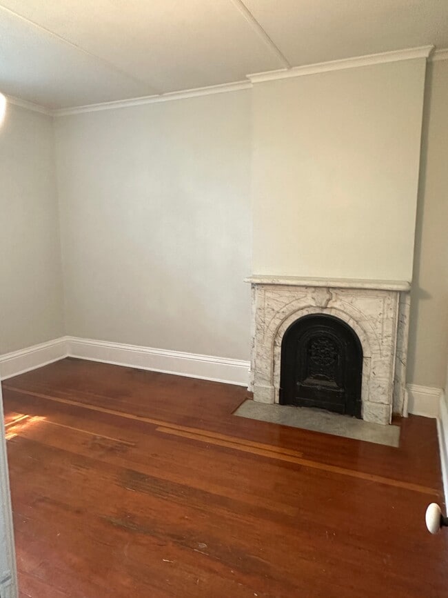 Photo - 188 W 2nd St