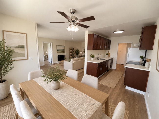 5409 Radford Ave Unit 01