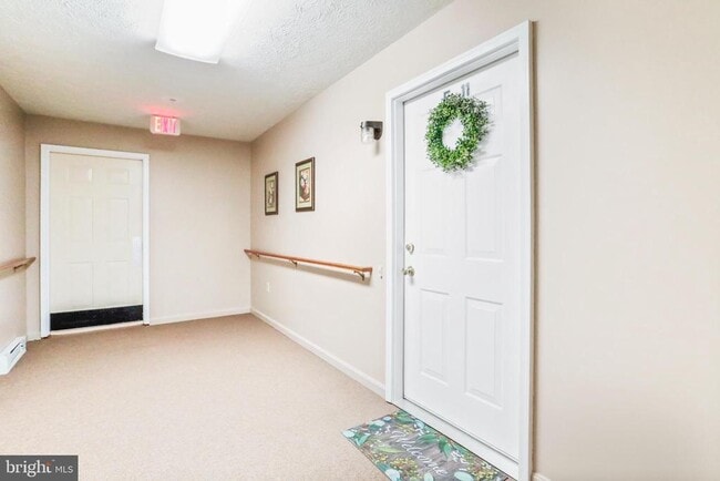 Photo - 145 Hailey Ln Unidad F-11