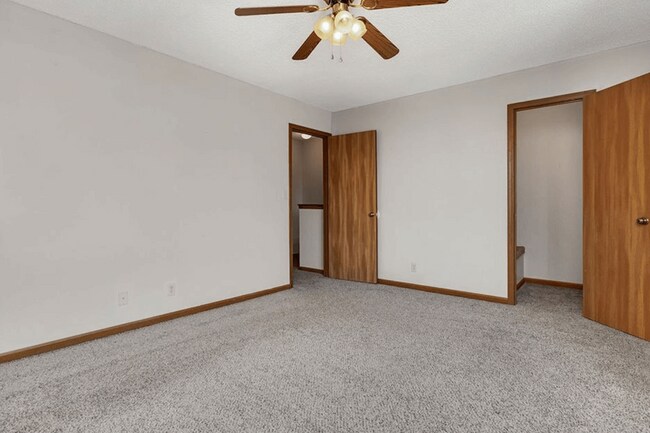Welcome to Springcreek Apartments & Townhomes