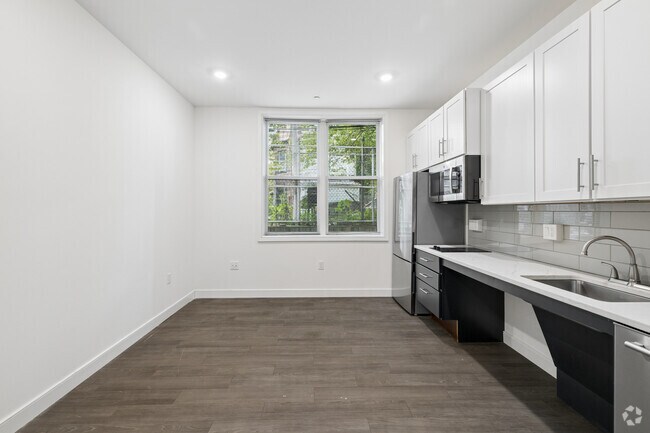 1BR, 1BA - 543SF - Living Room