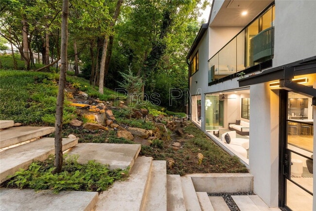 Photo - 4280 Shorecrest Dr