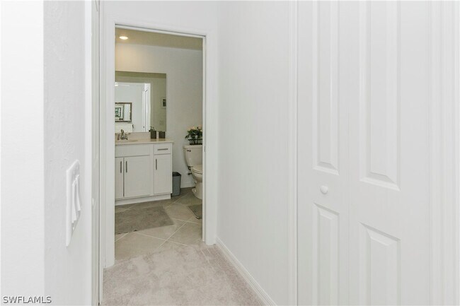 Building Photo - 18461 Copperhead Dr Unit 436