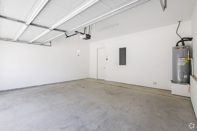 Building Photo - 9939 Schramm St Rental