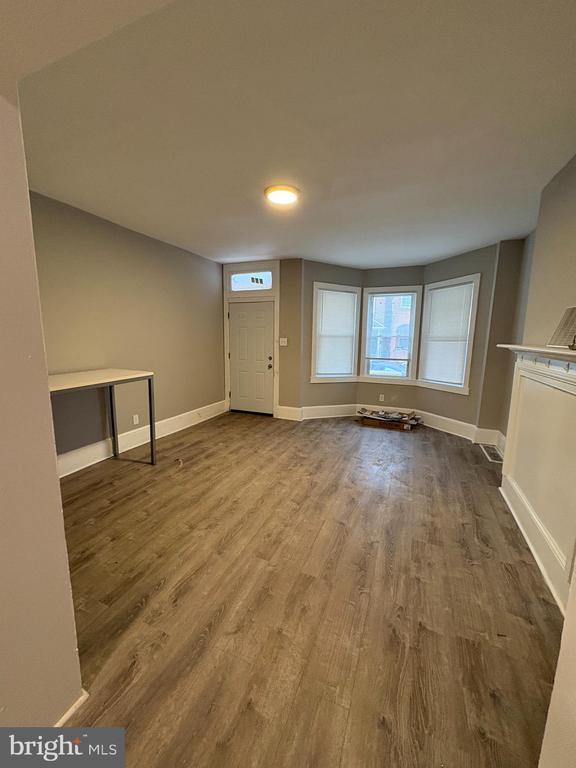 Photo - 307 N Rodney St