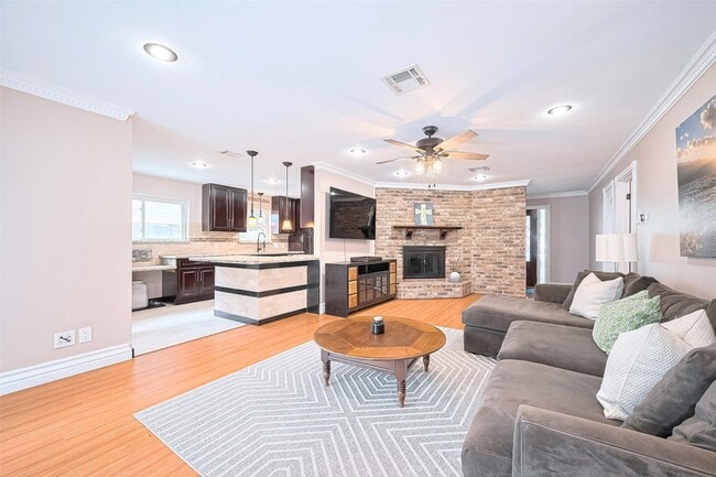 Photo - 14127 Britoak Ln