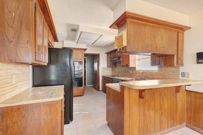 Photo - 1006 Bolton Dr