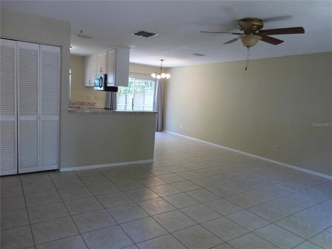 Photo - 2528 Elderberry Dr