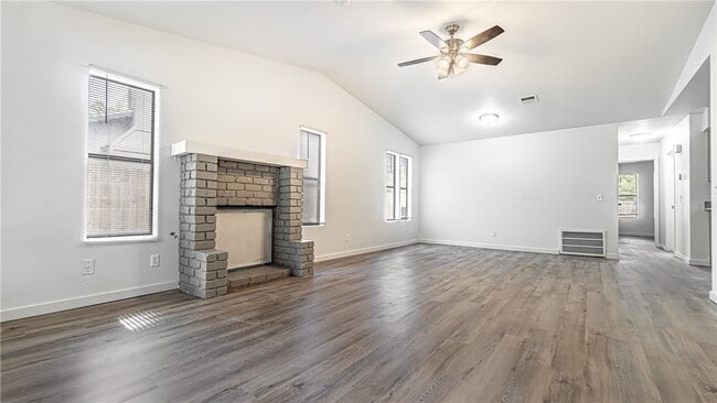 Photo - 1012 Turtle Creek Dr