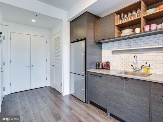 Photo - 2030 8th St NW Unidad 503