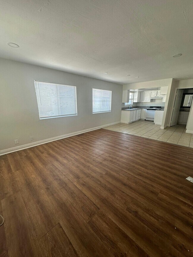 Photo - 7620 Newlin Ave Unit 20B