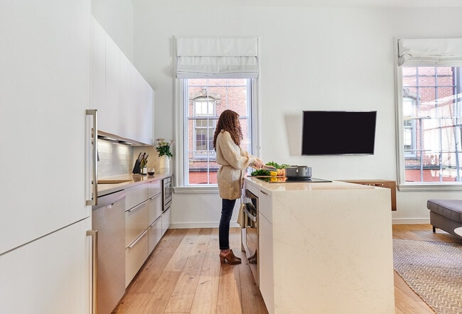 Photo - 121 Middle St Unidad ID1366938P