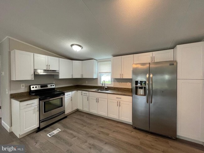 Building Photo - 507 Lafayette Ave Rental