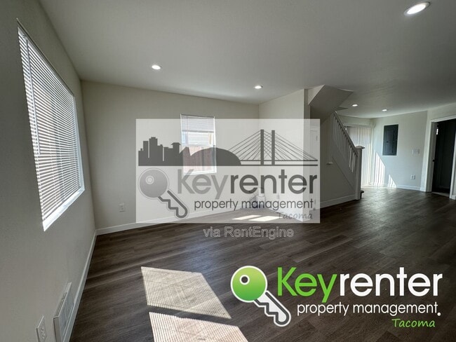 Photo - 1435 E 32nd St