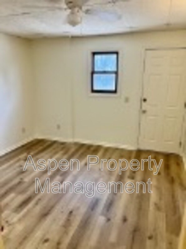 Photo - 12149 DMC Hwy 99