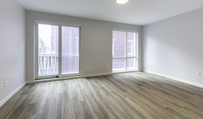 Building Photo - 50 Rogers St Unit 611 Rental