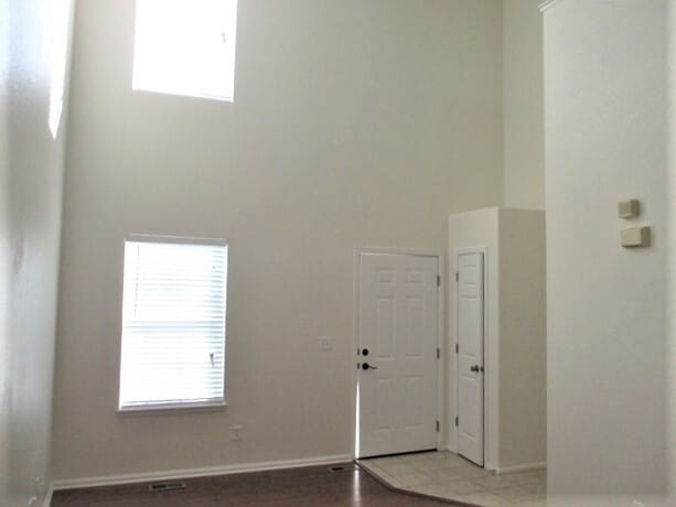 Photo - 1088 Oriole Cir