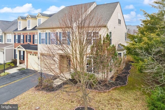 Photo - 9311 Warren Falls Ln