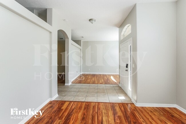 5 Pickford Dr