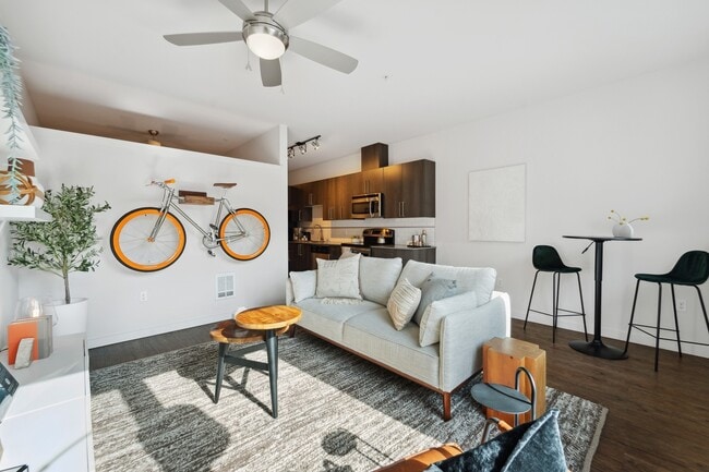 SouthLakeUnion_interior_living room (2)