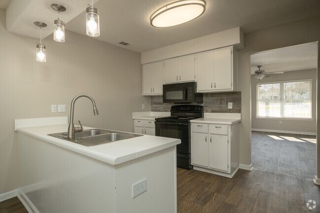 Interior Photo - West Towne Cottages Rental