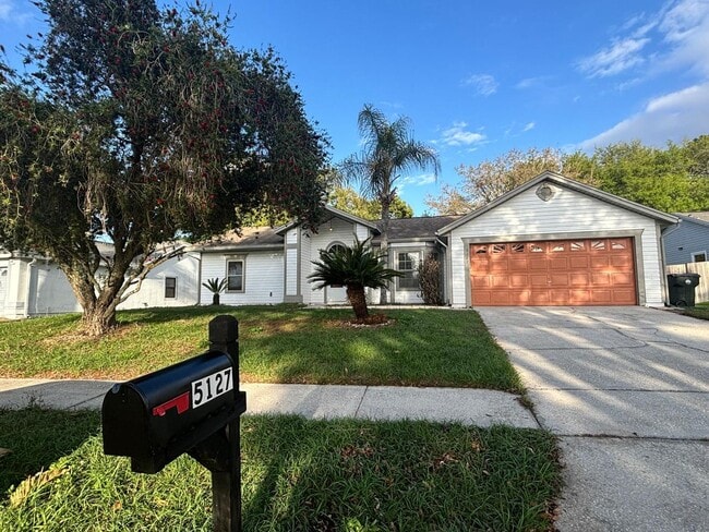 Building Photo - Nice looking home in Ocoee inside Sawmill community!!!