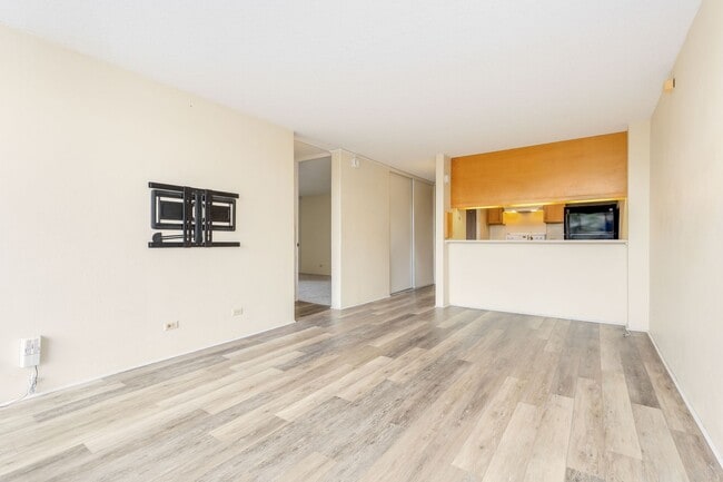 Photo - 2 bedroom 1 bath condo in Pearl 1 with 1 covered parking