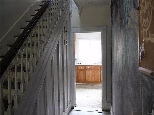 Photo - 14 Wurts Ave