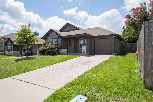 Building Photo - 100 Azurite Dr