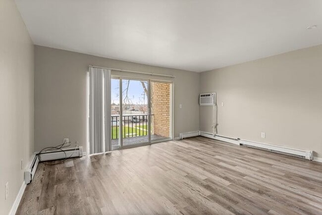 Beautiful 3 bedroom with updates galore- HEAT, Water and Sewer included !