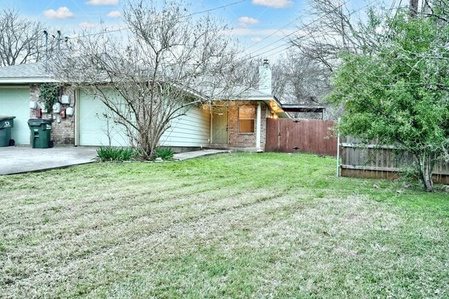 Photo - 108 Hughson Ct Casa