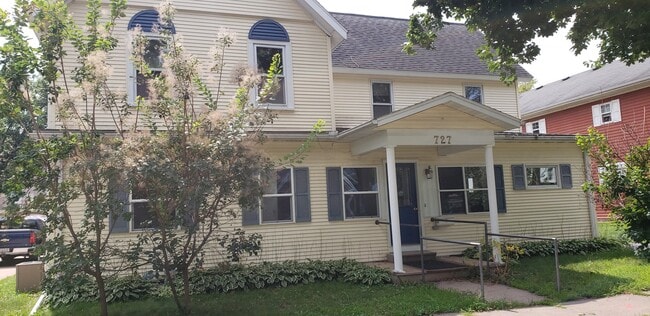 Photo - 727 Washington St Unit Lower