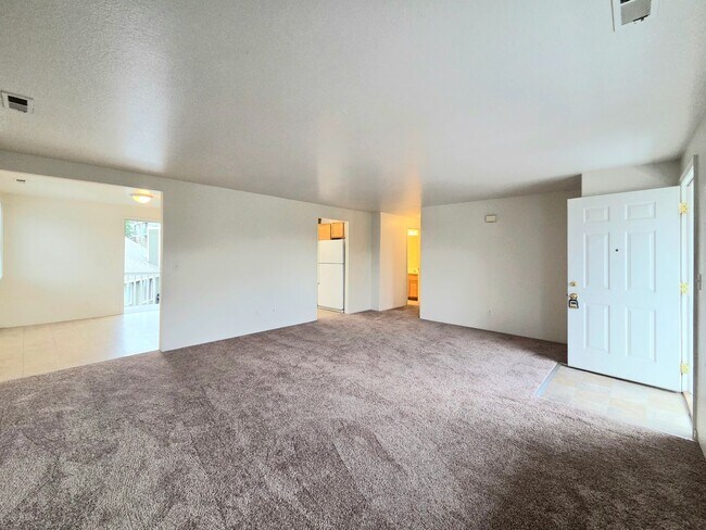 Photo - 1409 Maple St Unit #2