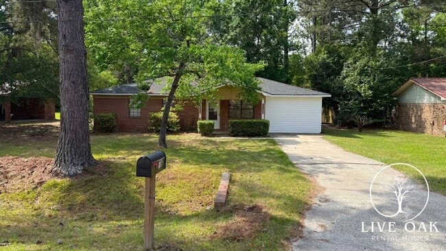 Photo - 70 Thornton St