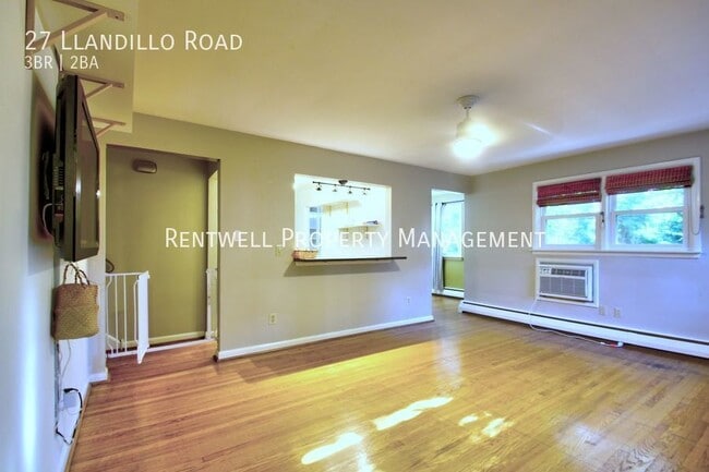 Photo - 27 Llandillo Rd
