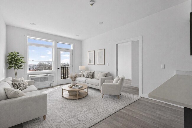 Building Photo - 43-45-45 W 32nd St Unit 502