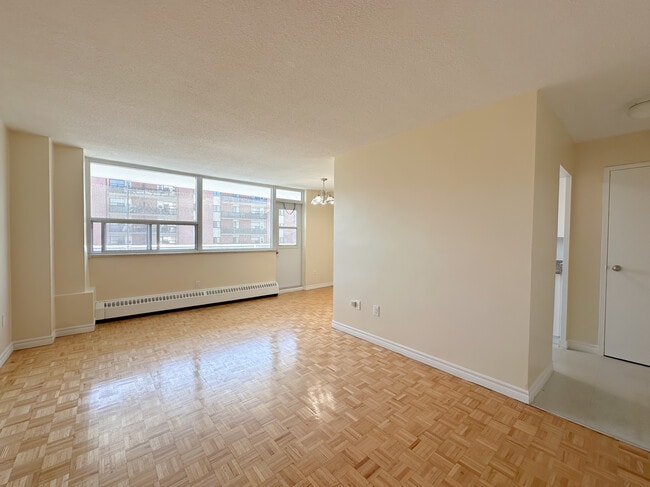 Photo - Westdale Apartments