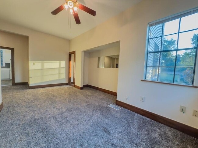 Photo - 2229 Napoleon Ave Unit B