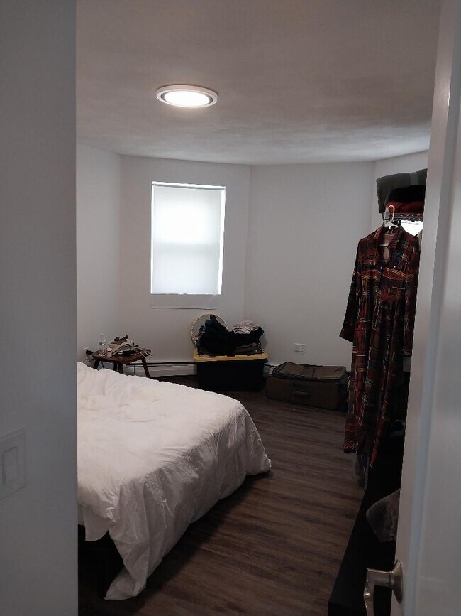 Photo - 35 Fairmont St Unit APT3