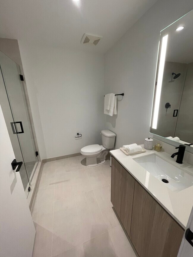 Photo - 1930 NW 1st Pl Unit A13