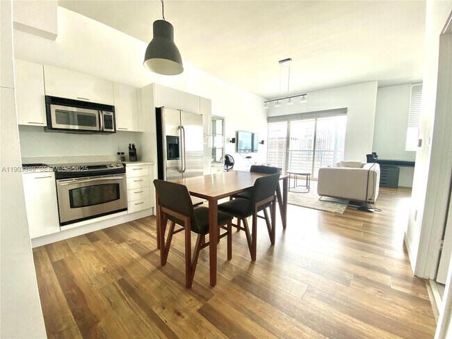 Photo - 133 NE 2nd Ave Unit 2904