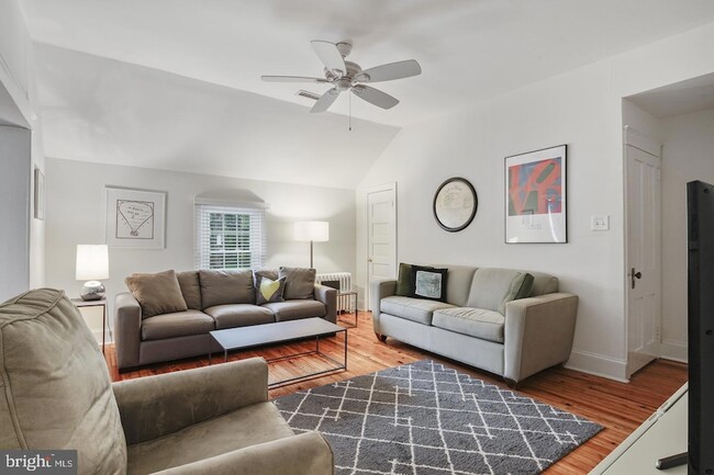 Photo - 1105 Youngs Ford Rd