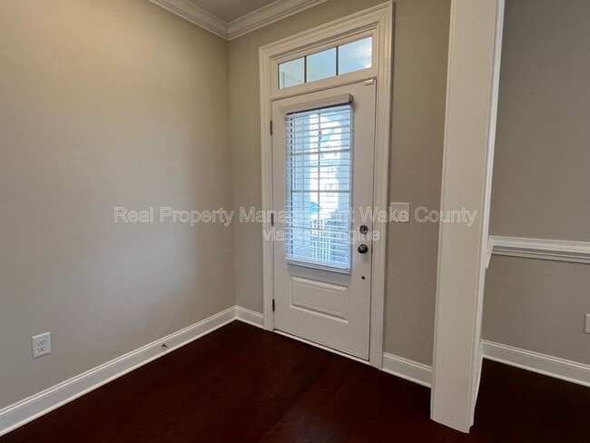 Photo - 1351 Gilwood Dr