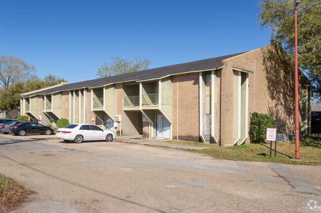 Building Photo - Santa Rosa Rental